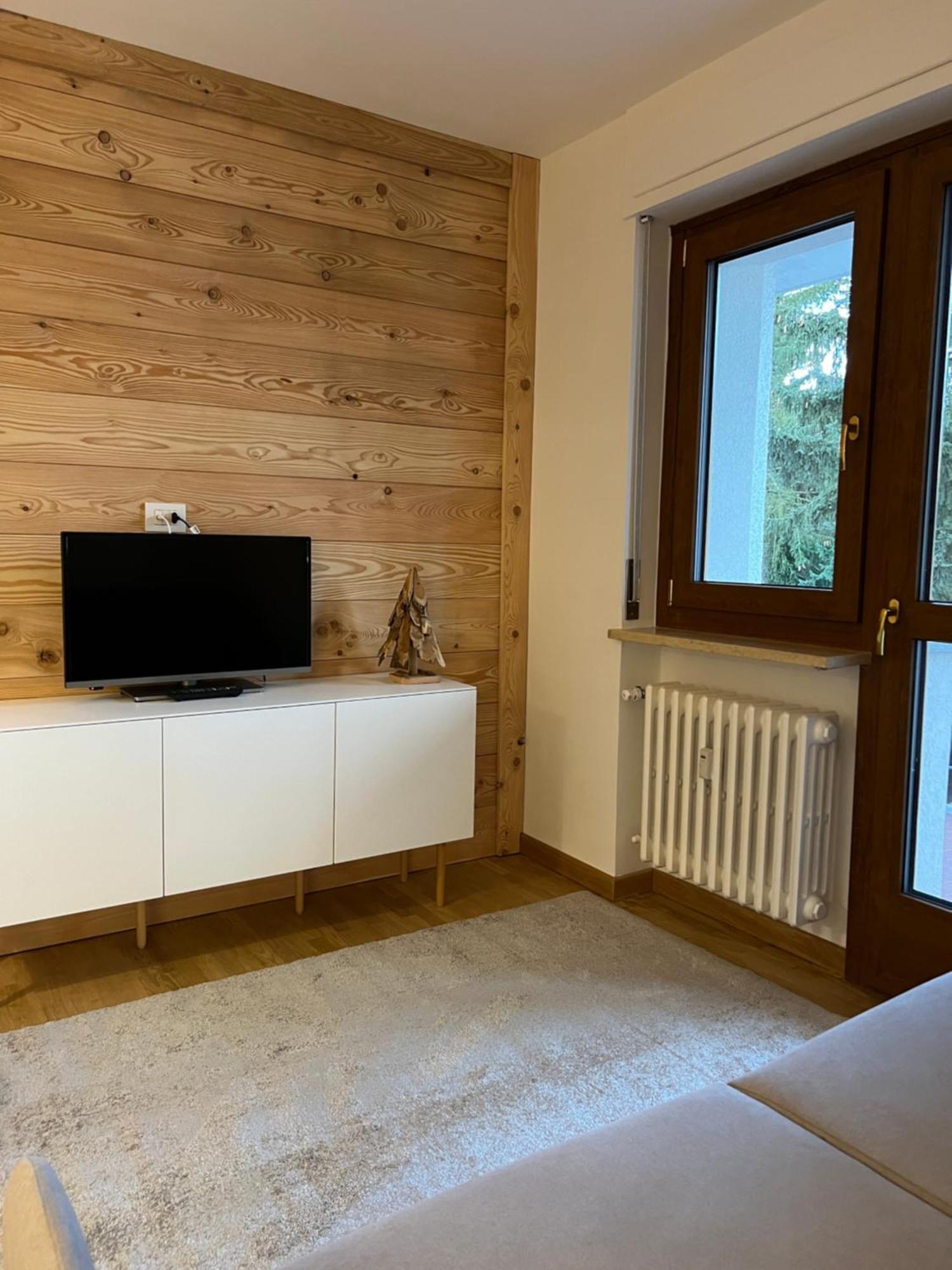 Condominio Le Grange - Casa E Oulx エクステリア 写真
